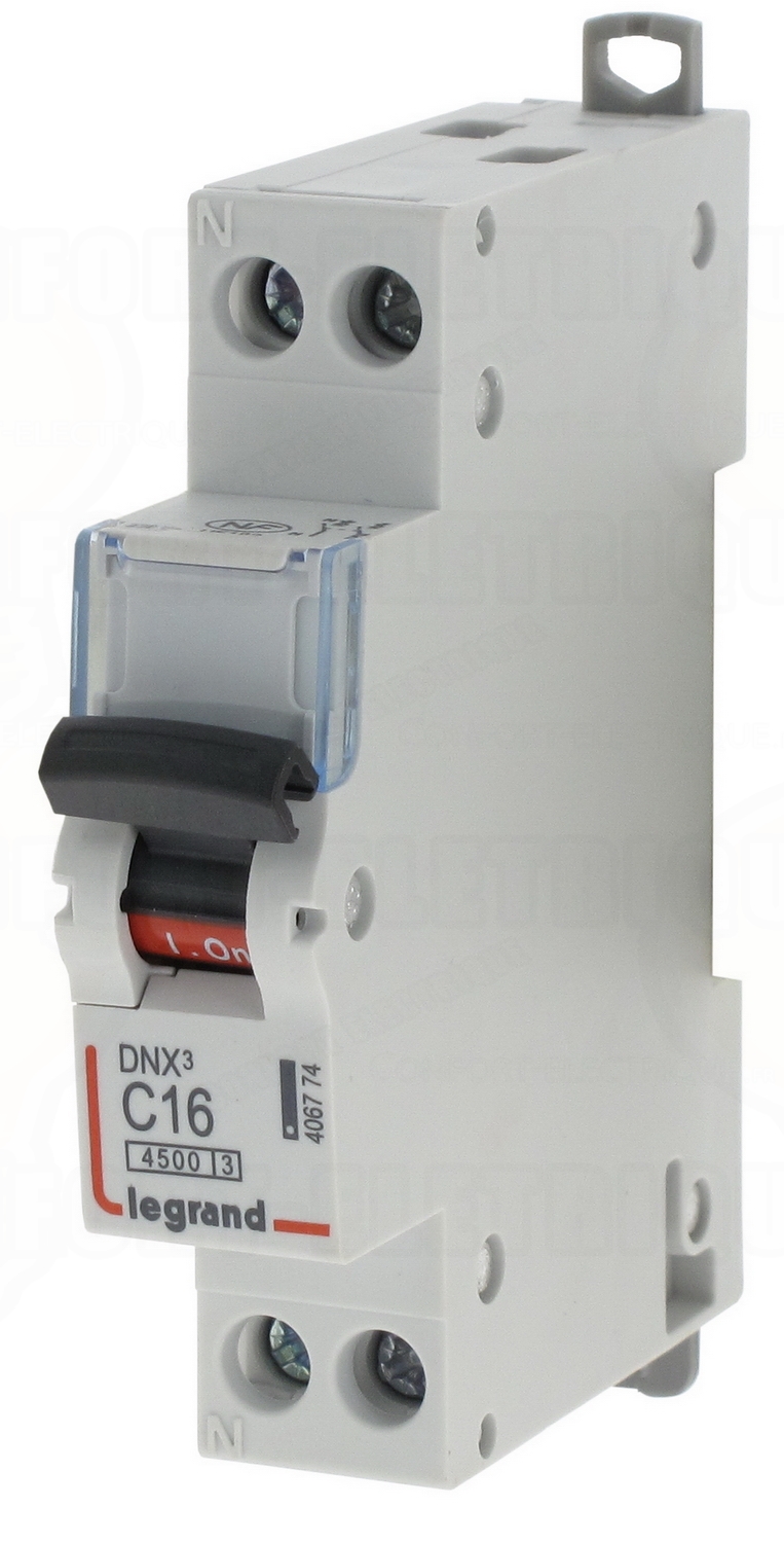 Legrand - Disjoncteur DNX³ 4500 - vis/vis - U+230V~ 16A - 6kA - courbe C -  1 module - Réf : 406774